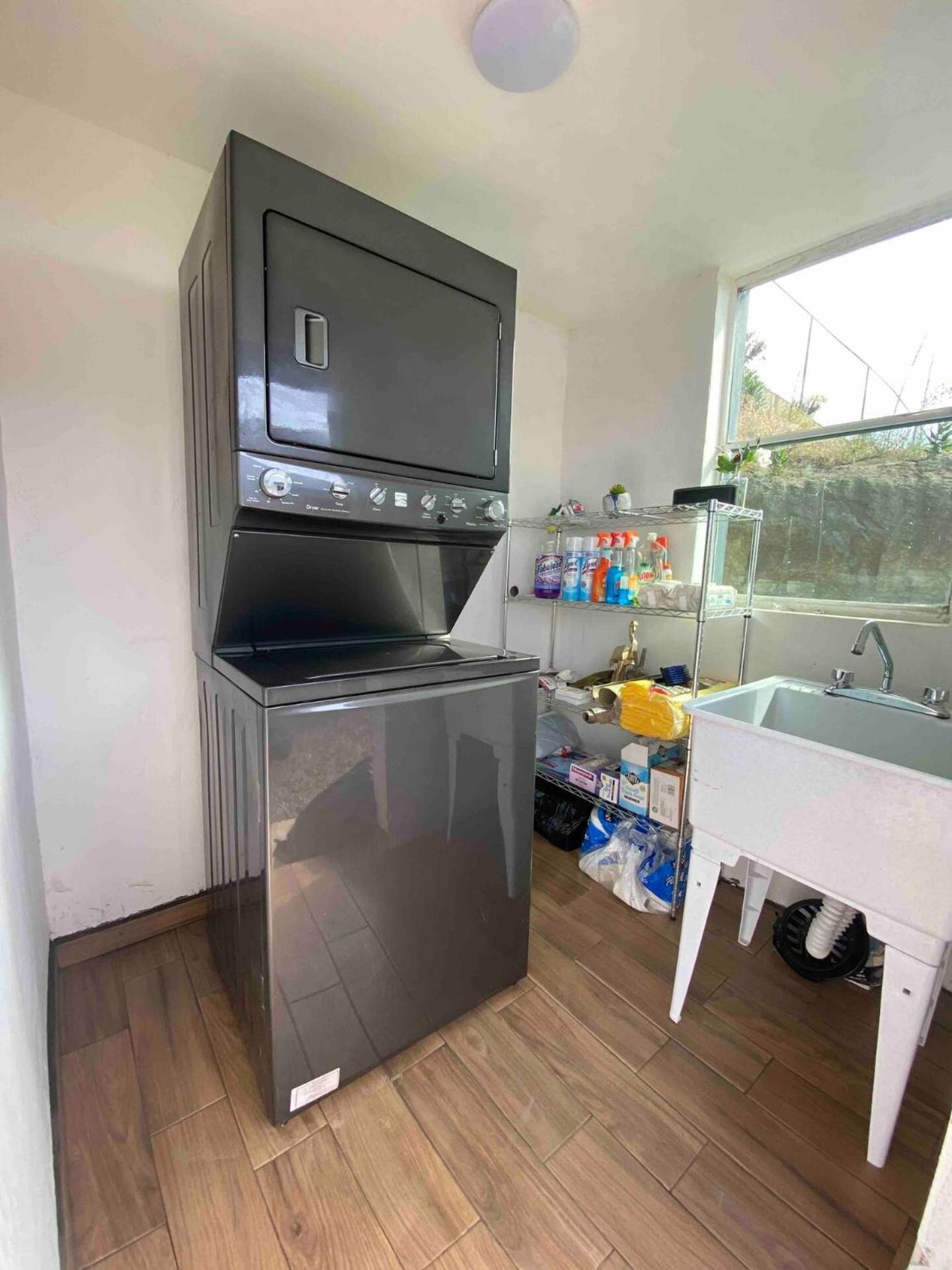 אנסנאדה Cozy, Quiet & Pet Friendly Gated Patio Studio מראה חיצוני תמונה